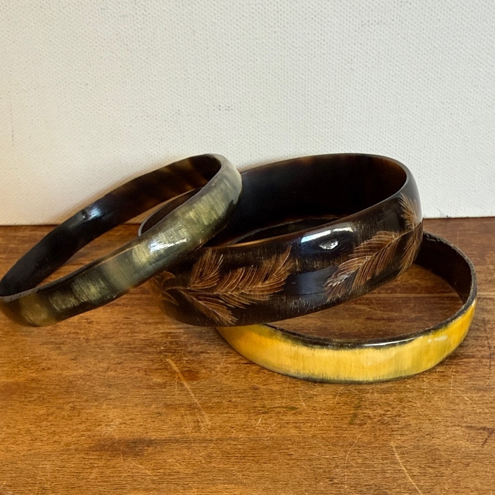 Set of 3 Vintage Carved Buffalo Horn Bangle Bracelets - Brown, Olive, Yellow